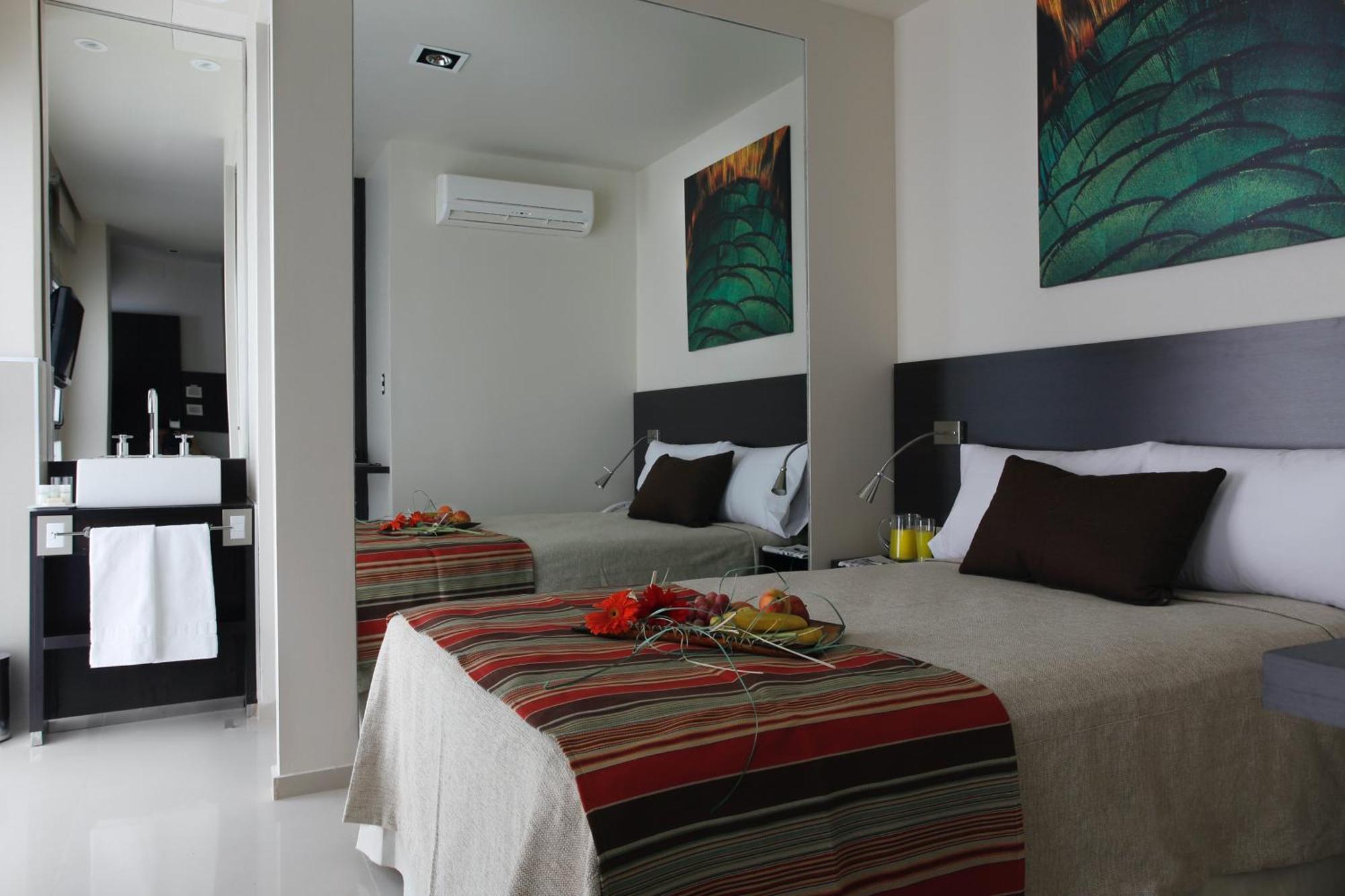 Niyat Urban Hotel Resistencia Exterior photo