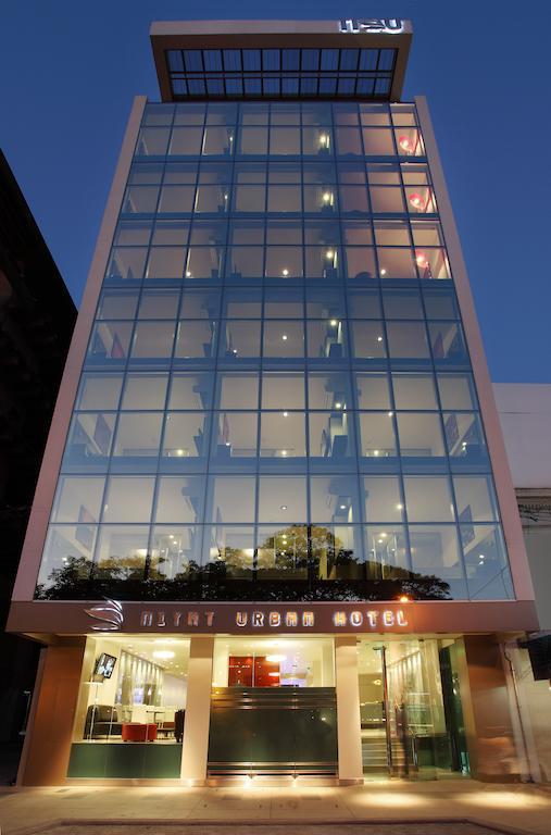 Niyat Urban Hotel Resistencia Exterior photo